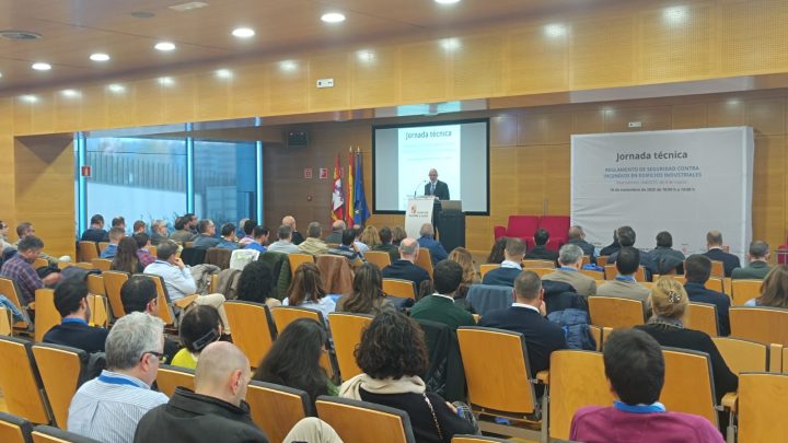 El sector industrial recibe el respaldo de la Junta Castilla y León para adaptarse al nuevo Reglamento de Seguridad contra Incendios